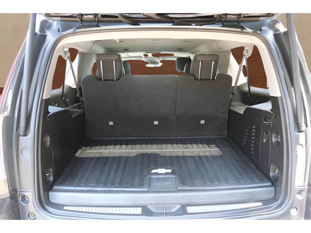 Used 2020 Cadillac Escalade ESV Luxury RWD image 19