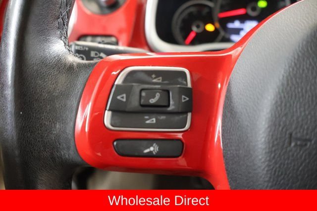 Used 2014 Volkswagen Beetle TDI FWD image 17