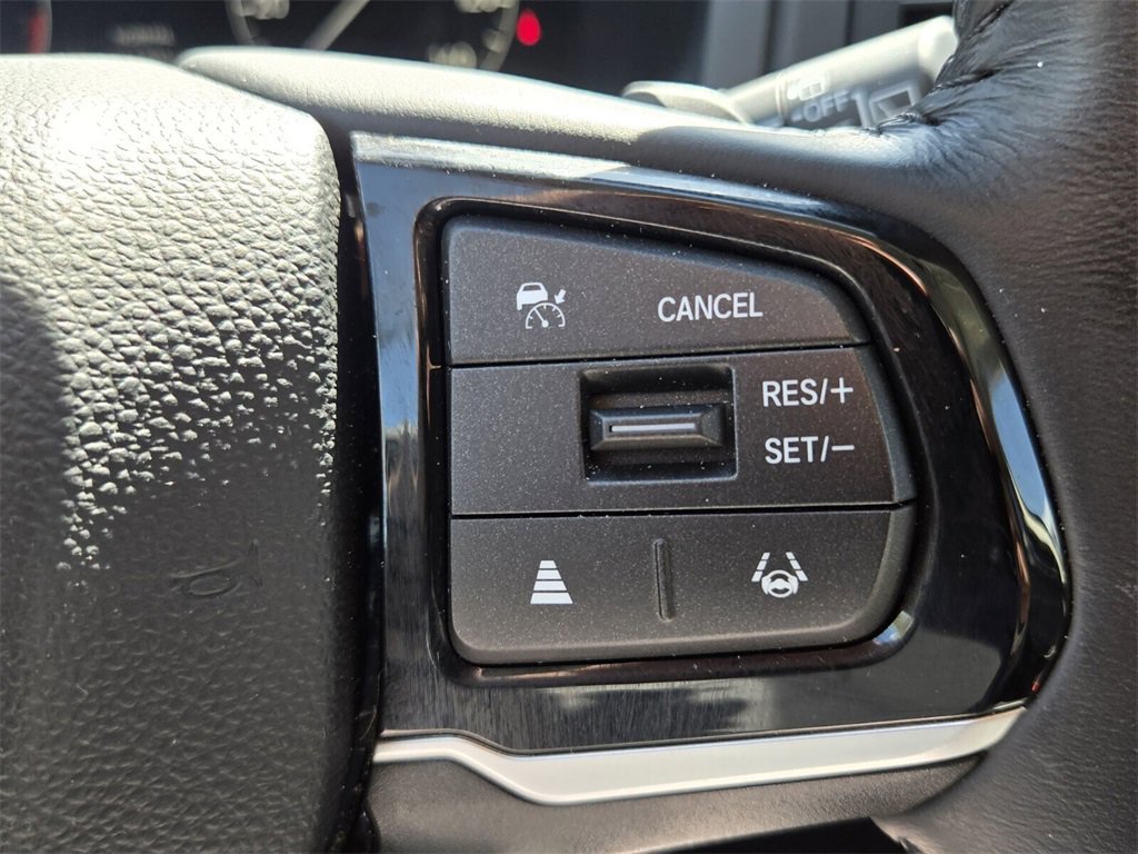 Certified 2025 Honda Odyssey Touring image 26