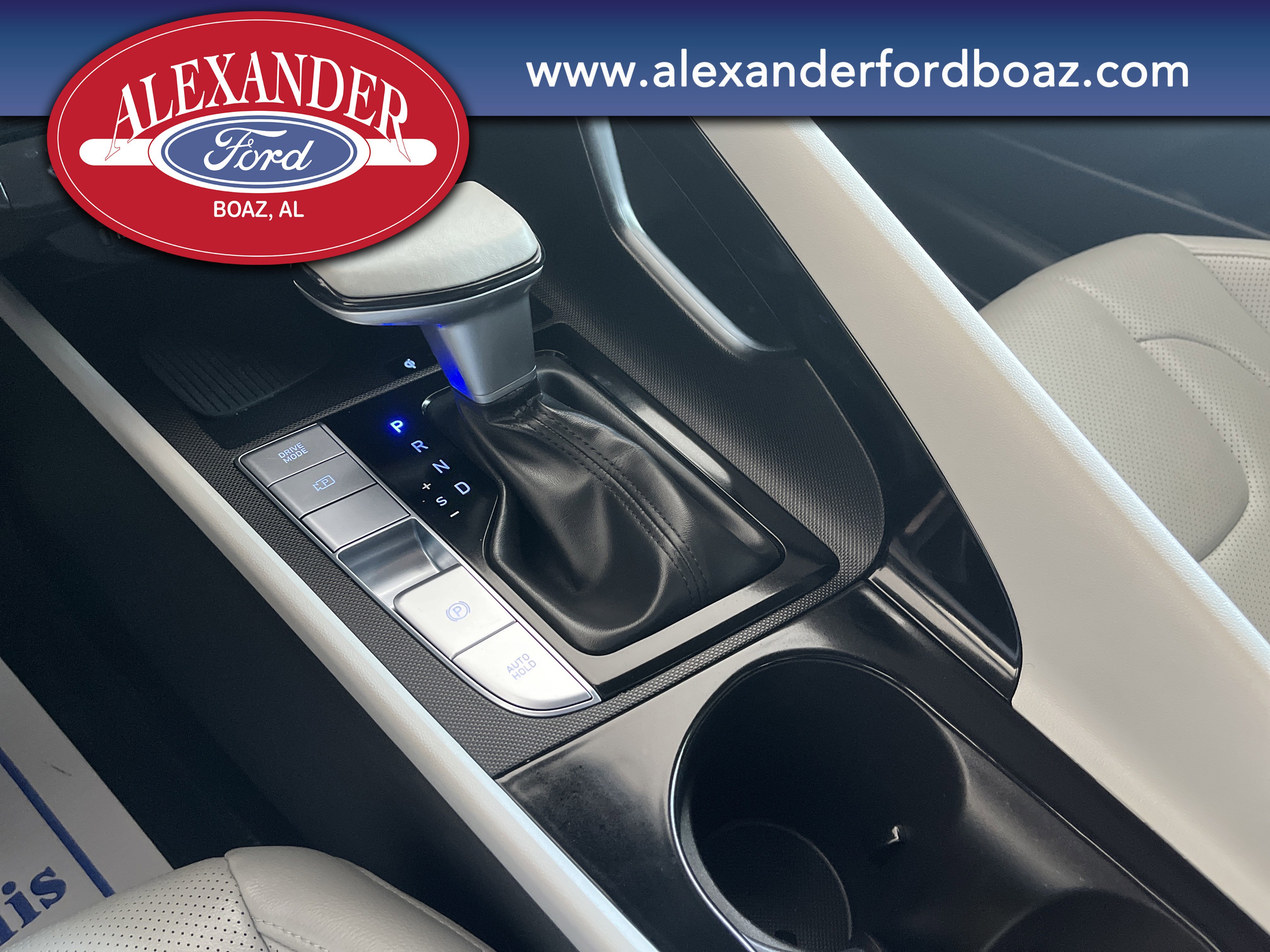 Used 2025 Hyundai Elantra Limited FWD image 22