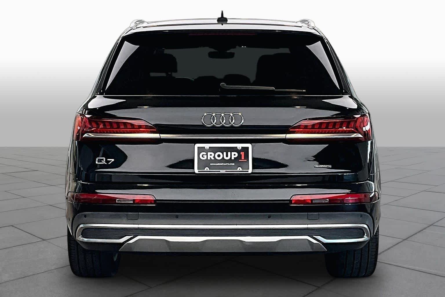Used 2021 Audi Q7 2.0T Premium w/ Convenience Package AWD/4WD image 4