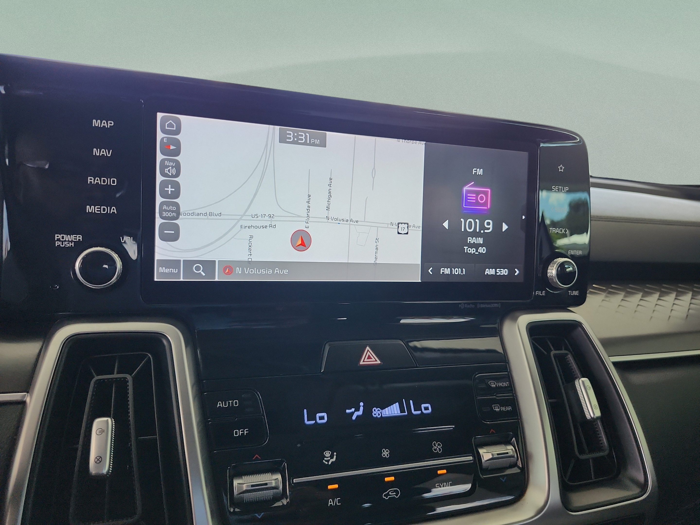 Used 2022 Kia Sorento S FWD image 28