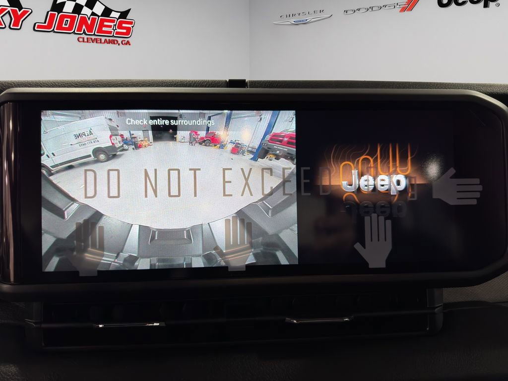 New 2025 Jeep Wrangler Willys image 32