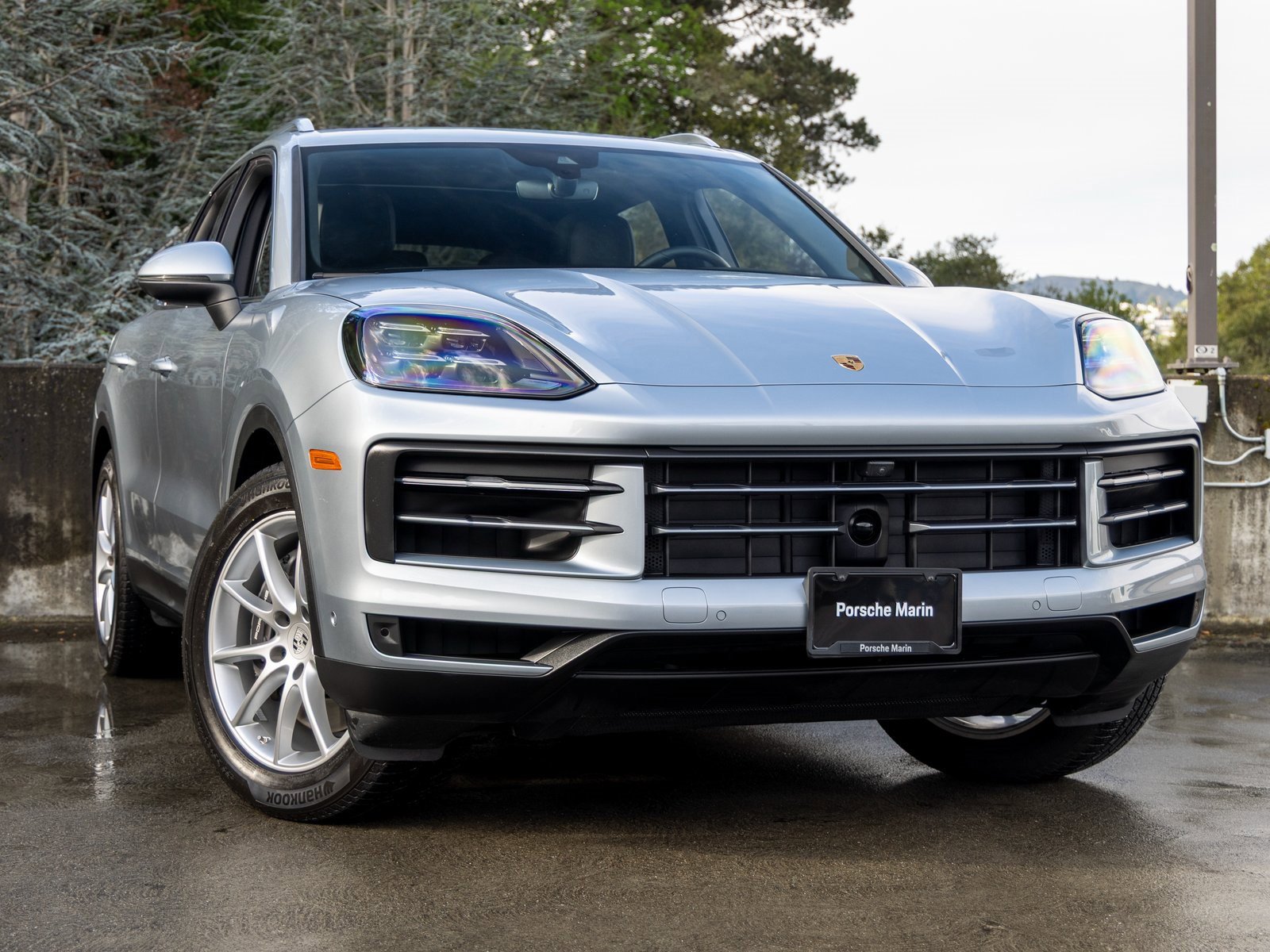 Certified 2025 Porsche Cayenne image 9