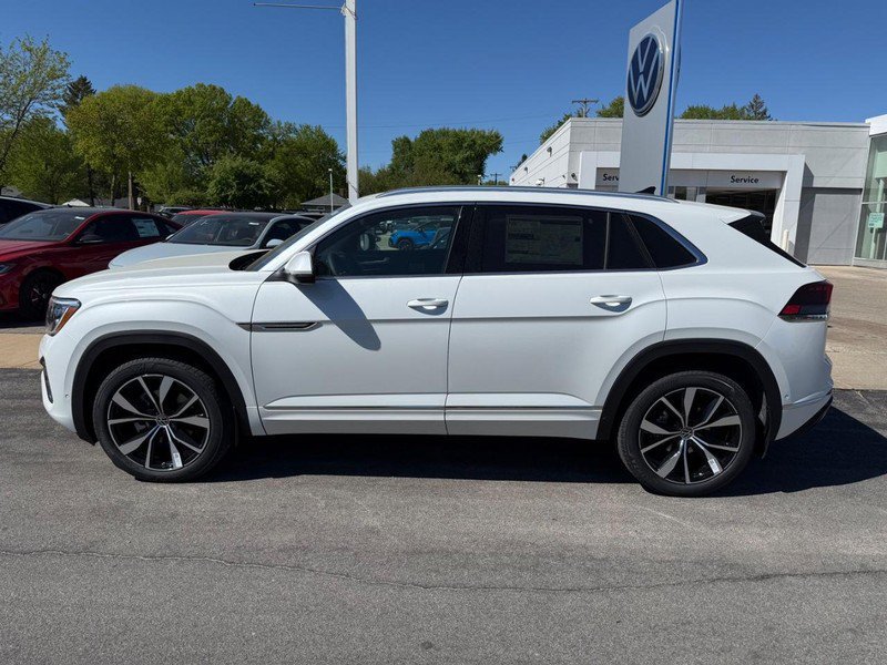 New 2026 Volkswagen Atlas Cross Sport SEL Premium R-Line AWD/4WD image 2