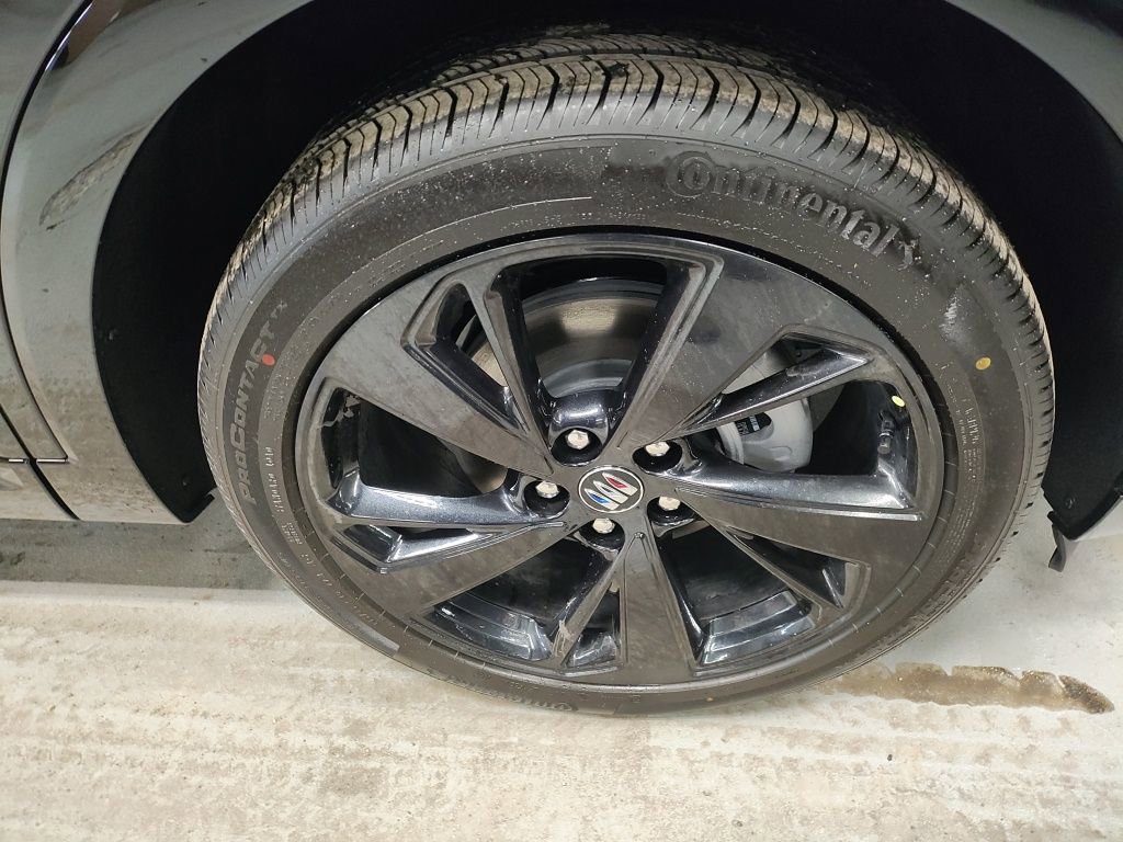 New 2026 Buick Envision Sport Touring image 4