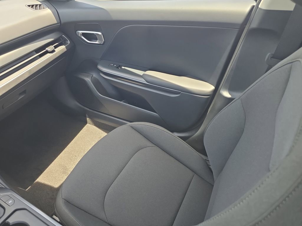 New 2026 Kia K4 FWD image 15