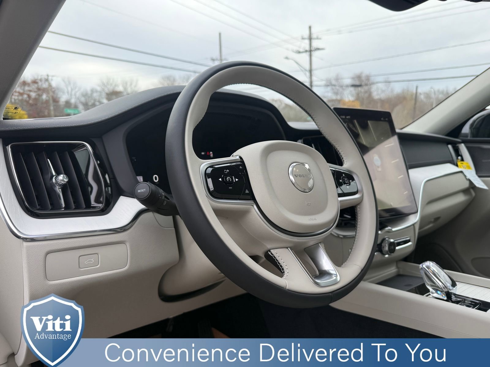 New 2026 Volvo XC60 B5 Ultra w/ Protection Package Premier image 12