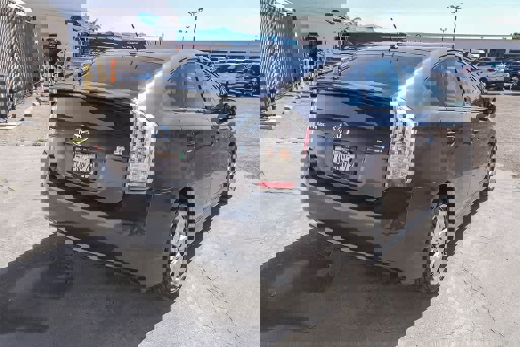 Used 2010 Toyota Prius Five image 9