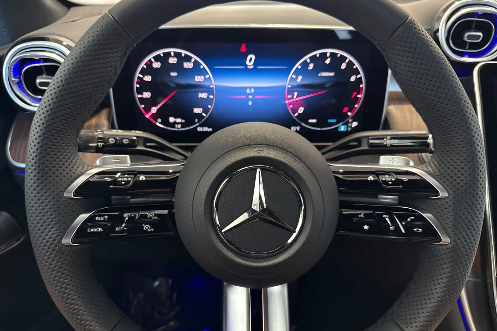 New 2026 Mercedes-Benz GLC 300 4MATIC image 23