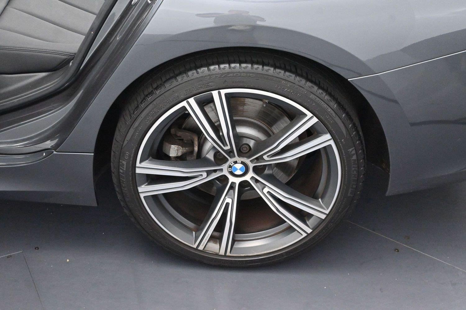 Used 2021 BMW 330i xDrive Sedan w/ Convenience Package AWD/4WD image 31