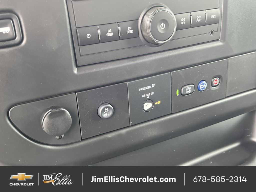New 2025 Chevrolet Express 2500 w/ Driver Convenience Package RWD image 20