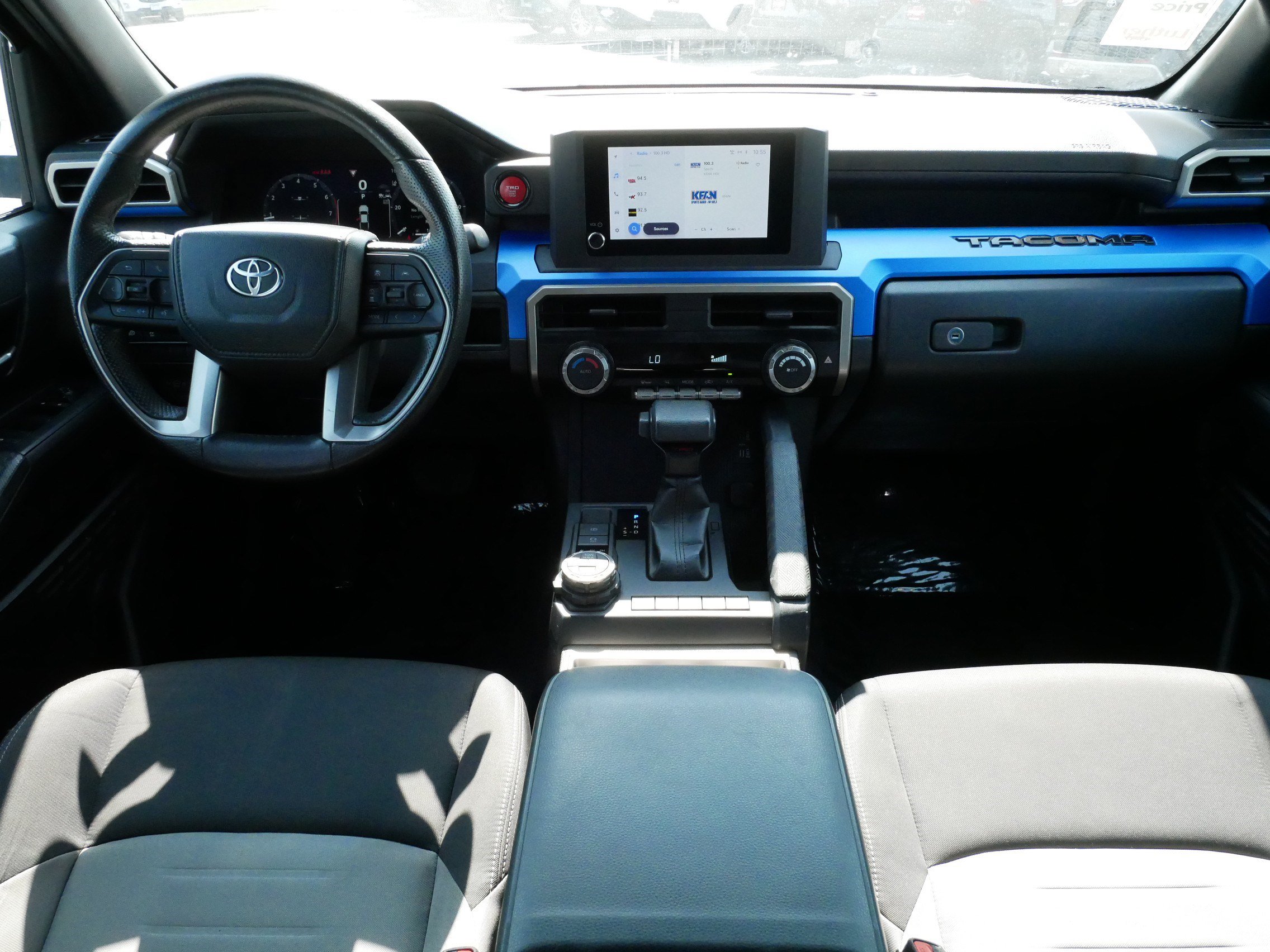Used 2024 Toyota Tacoma TRD Off-Road AWD/4WD image 8