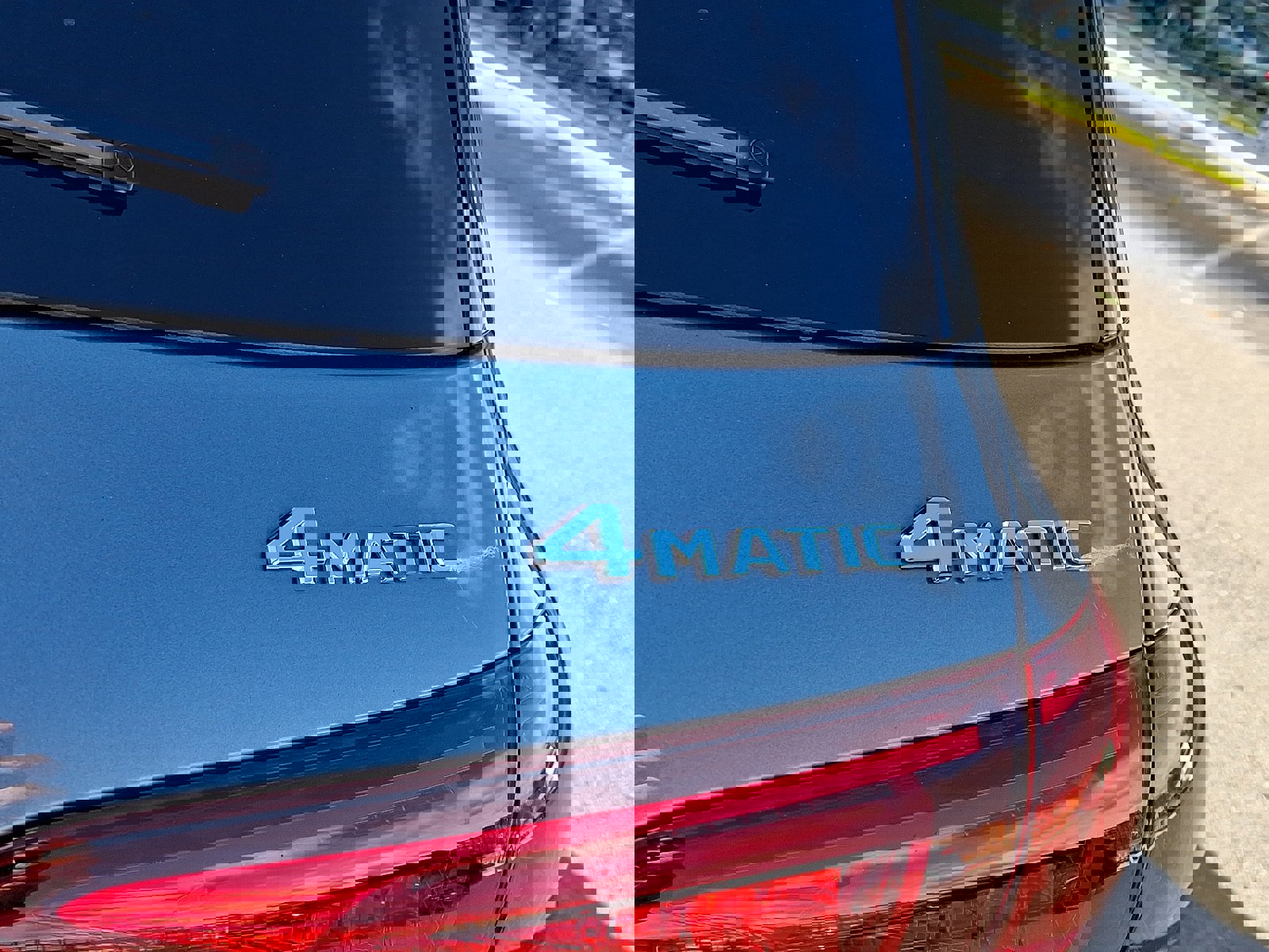 Used 2023 Mercedes-Benz GLE 350 4MATIC image 33