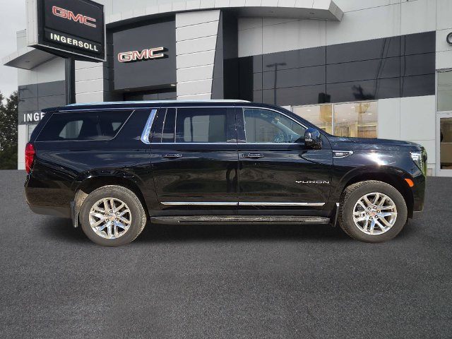 Used 2022 GMC Yukon XL SLT w/ SLT Premium Package AWD/4WD image 27