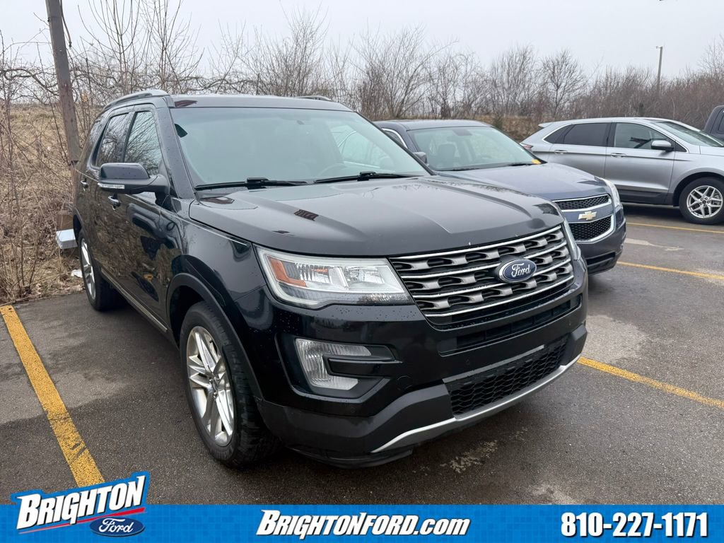 Used 2016 Ford Explorer XLT w/ Equipment Group 202A image 1