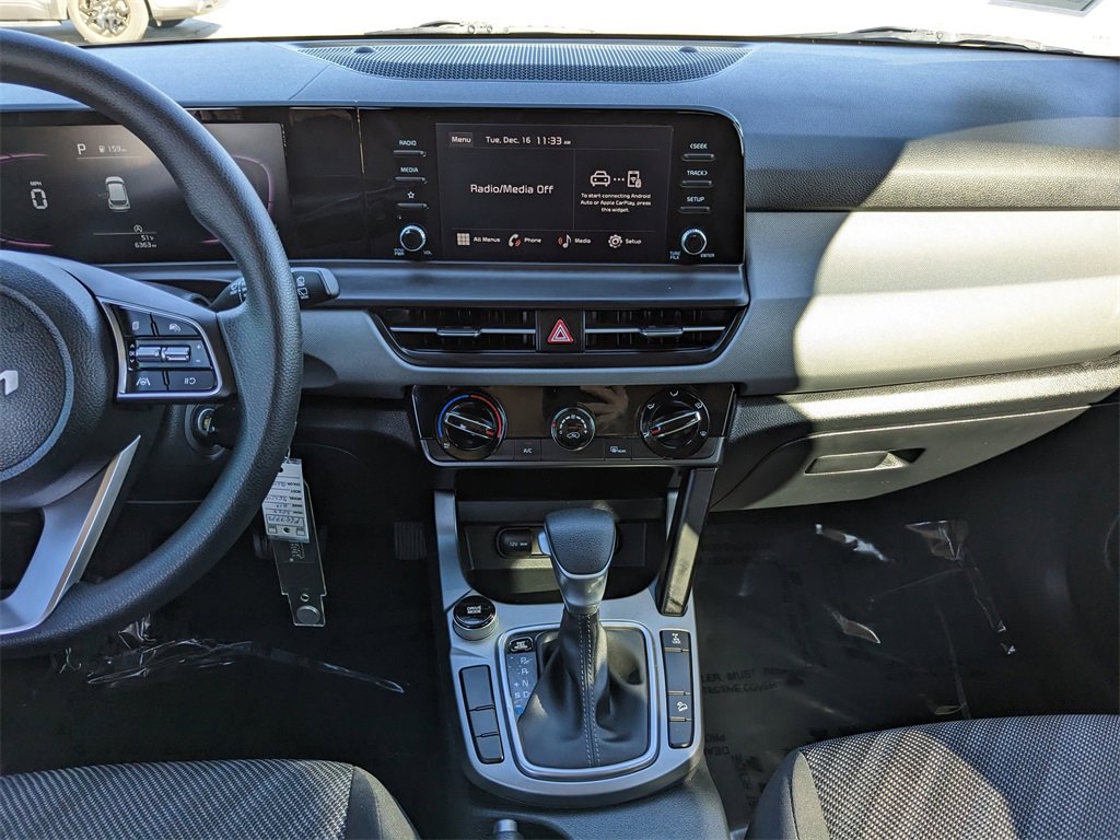 Certified 2024 Kia Seltos LX image 18