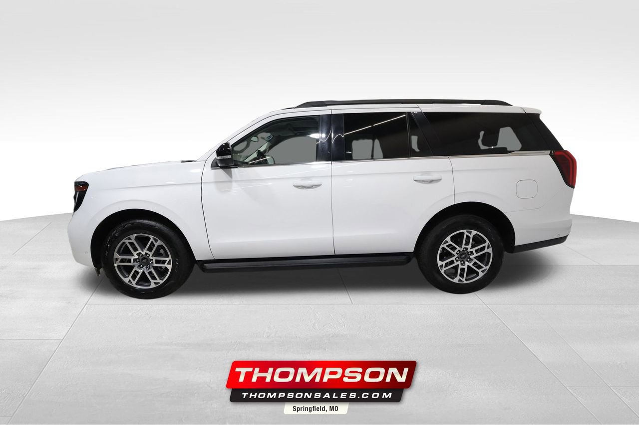 Used 2025 Ford Expedition Active AWD/4WD video 1