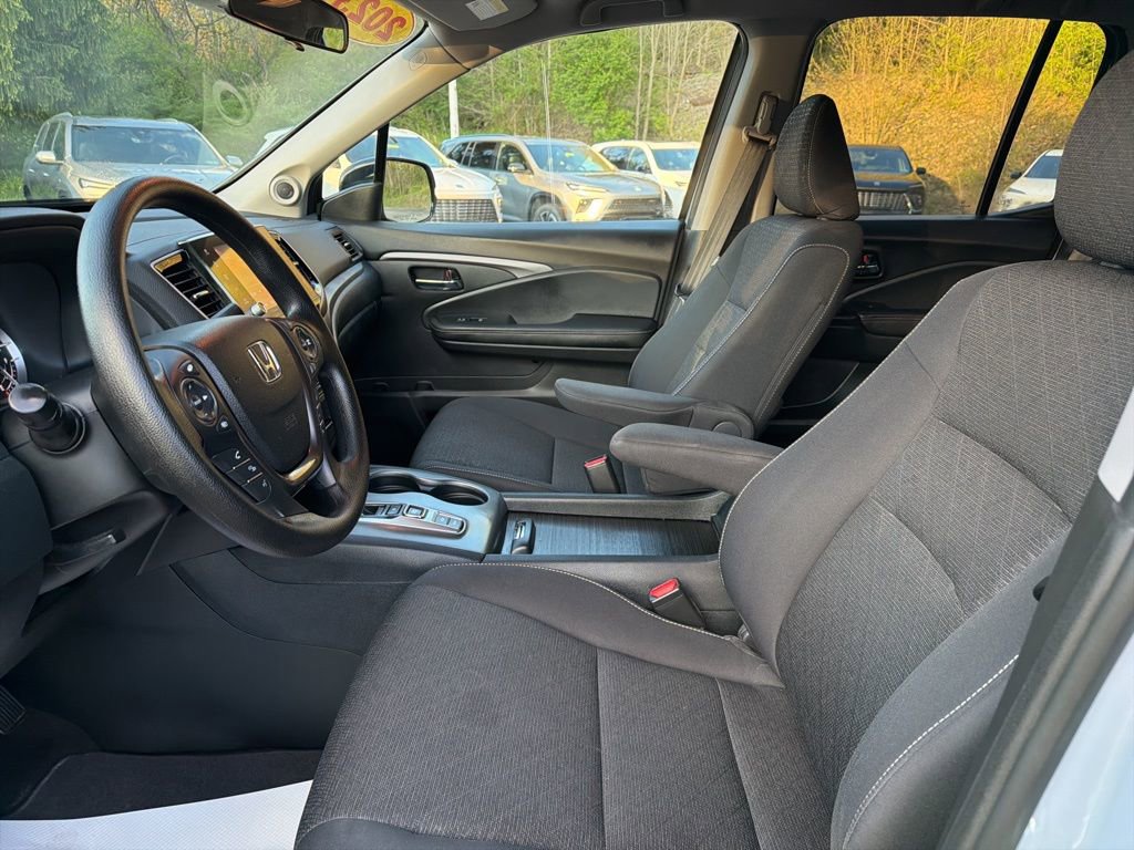 Used 2023 Honda Ridgeline Sport image 14