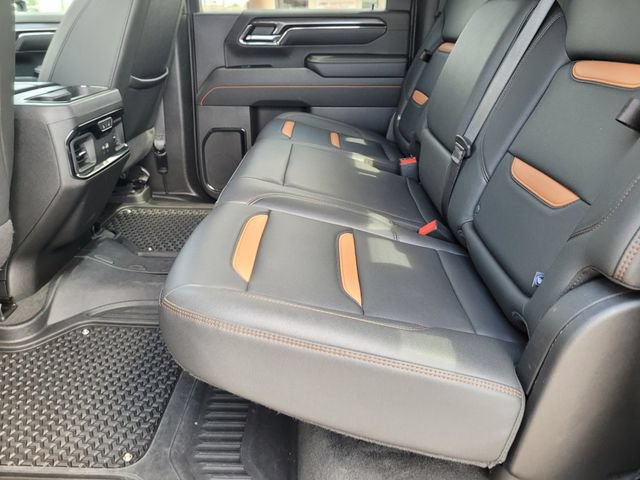Used 2024 GMC Sierra 2500 AT4 w/ AT4 Premium Plus Package AWD/4WD image 27