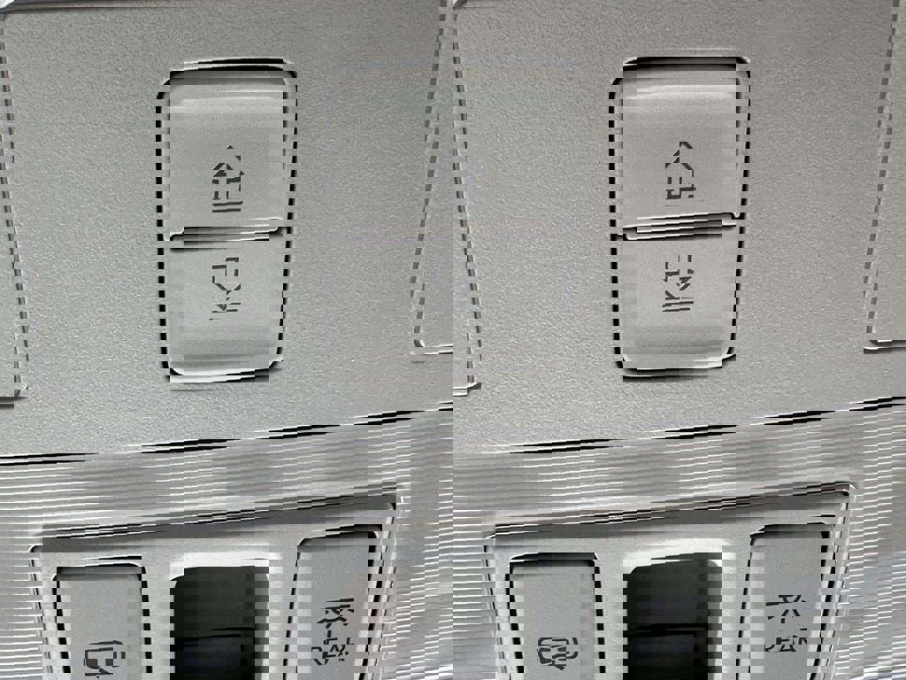 Used 2022 Volkswagen Atlas SEL AWD/4WD image 39