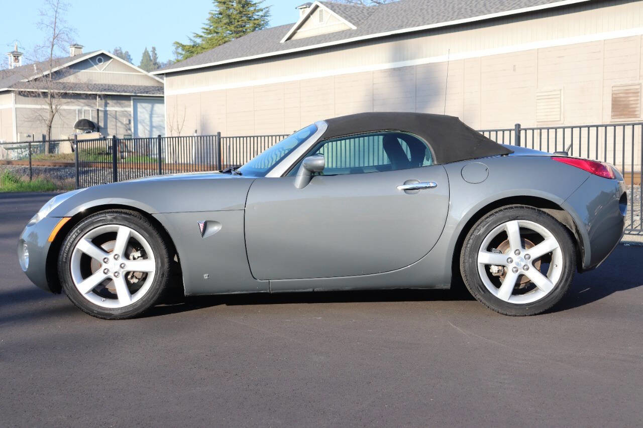 Used 2008 Pontiac Solstice Convertible w/ Preferred Package image 5
