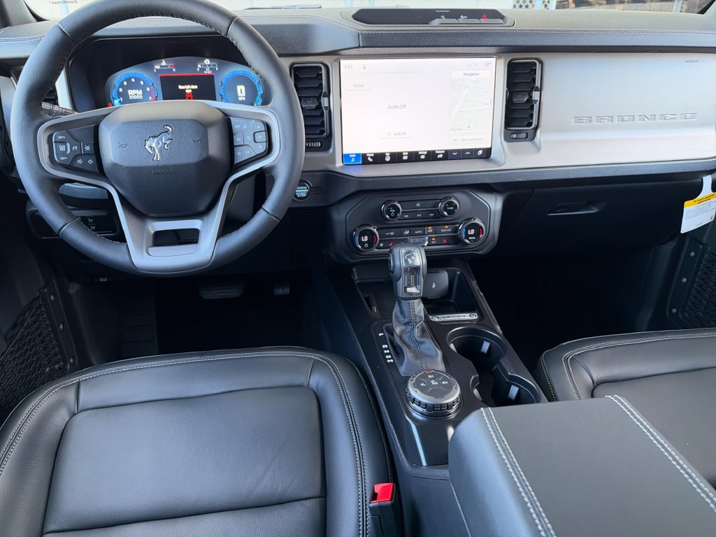 New 2026 Ford Bronco Outer Banks AWD/4WD image 5