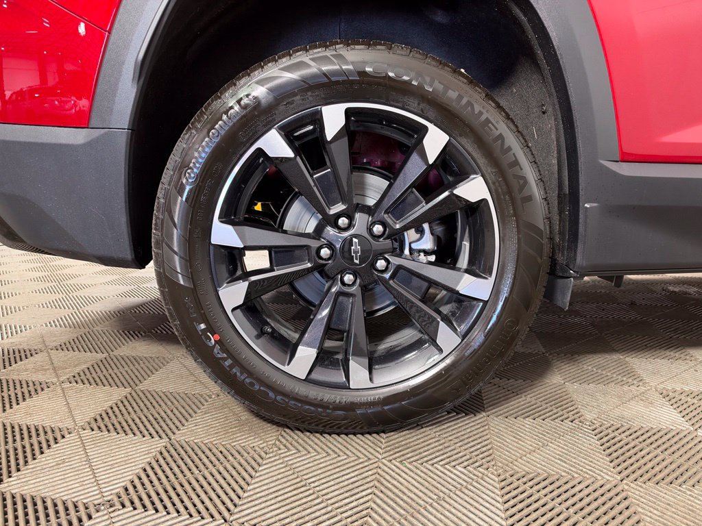 New 2027 Chevrolet Equinox RS FWD image 29