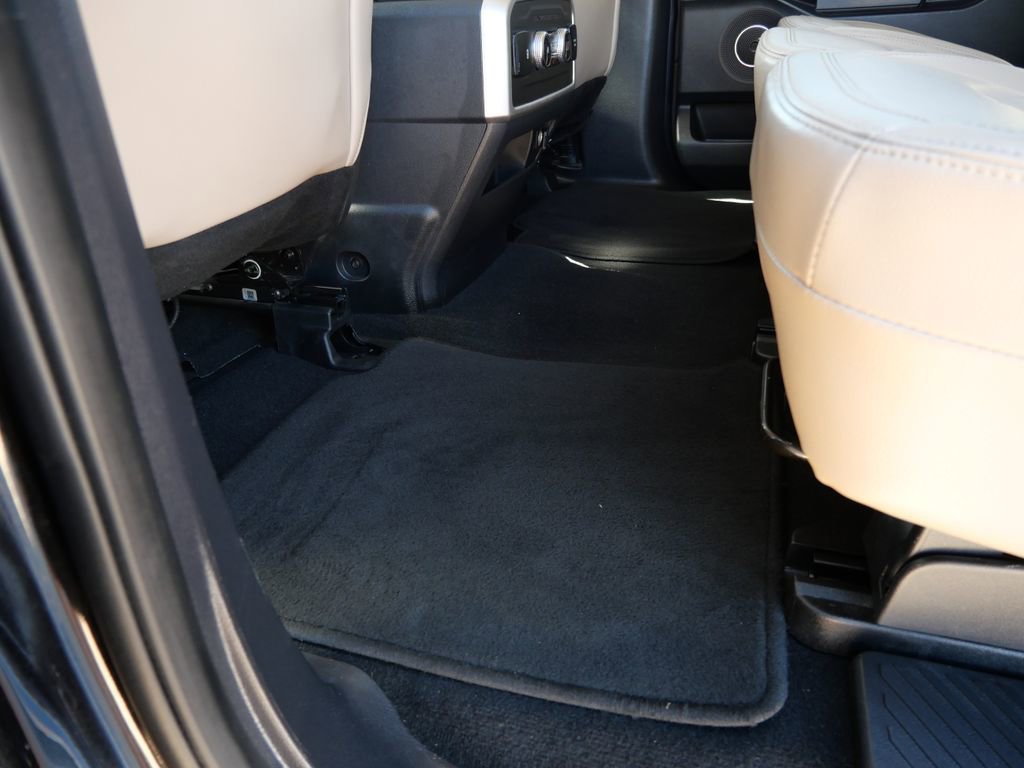 Used 2024 Ford Expedition Max Limited image 14