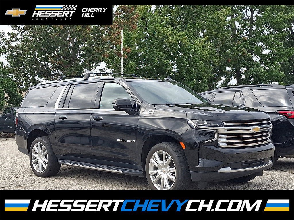 Certified 2023 Chevrolet Suburban High Country AWD/4WD image 1