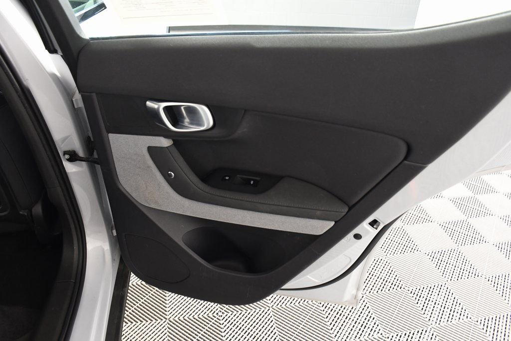 Used 2023 Polestar Polestar 2 w/ Pilot Pack image 21