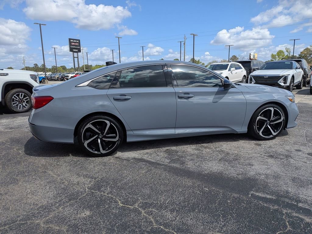Used 2022 Honda Accord Sport image 6