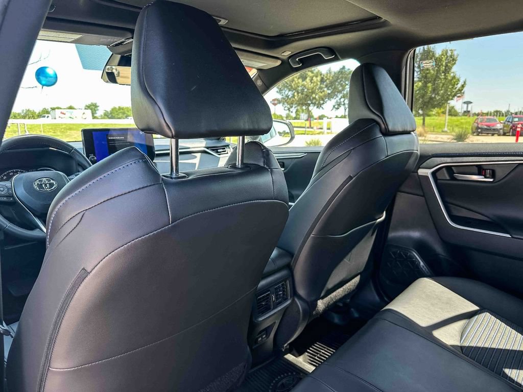 Certified 2023 Toyota RAV4 XSE AWD/4WD image 18