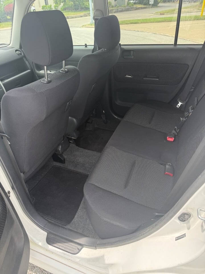 Used 2006 Scion xB FWD image 8
