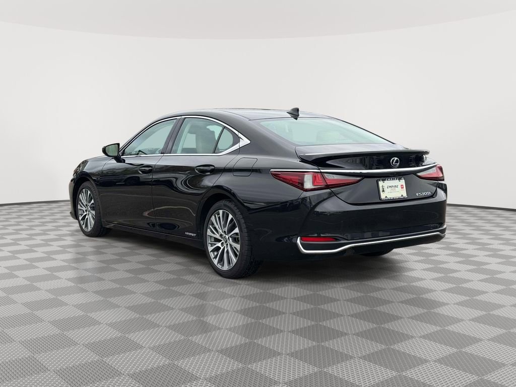 Used 2021 Lexus ES 300h w/ Premium Package FWD image 5