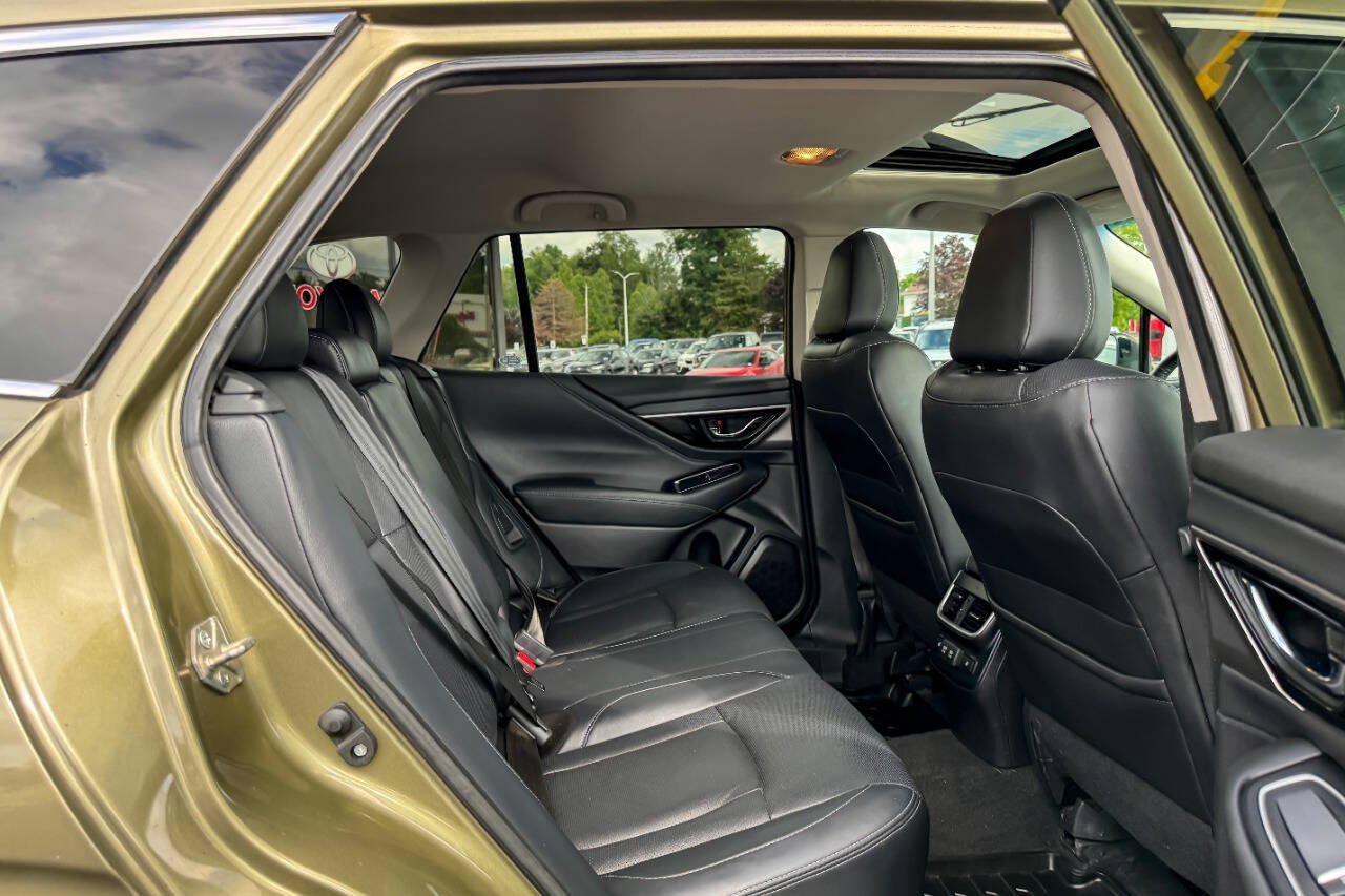Used 2020 Subaru Outback Limited AWD/4WD image 15