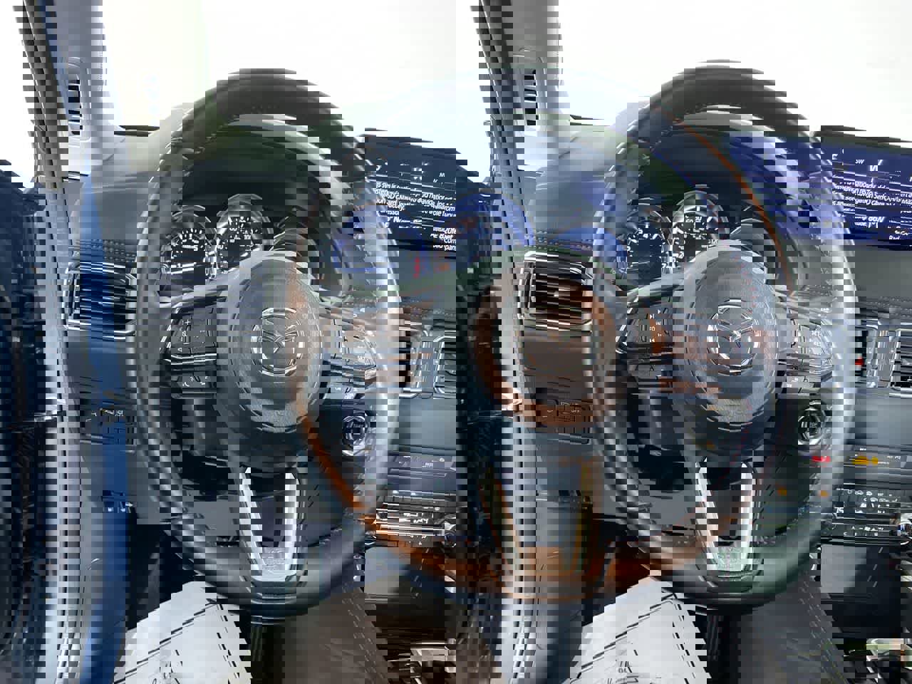 Used 2024 MAZDA CX-5 Carbon Edition image 22