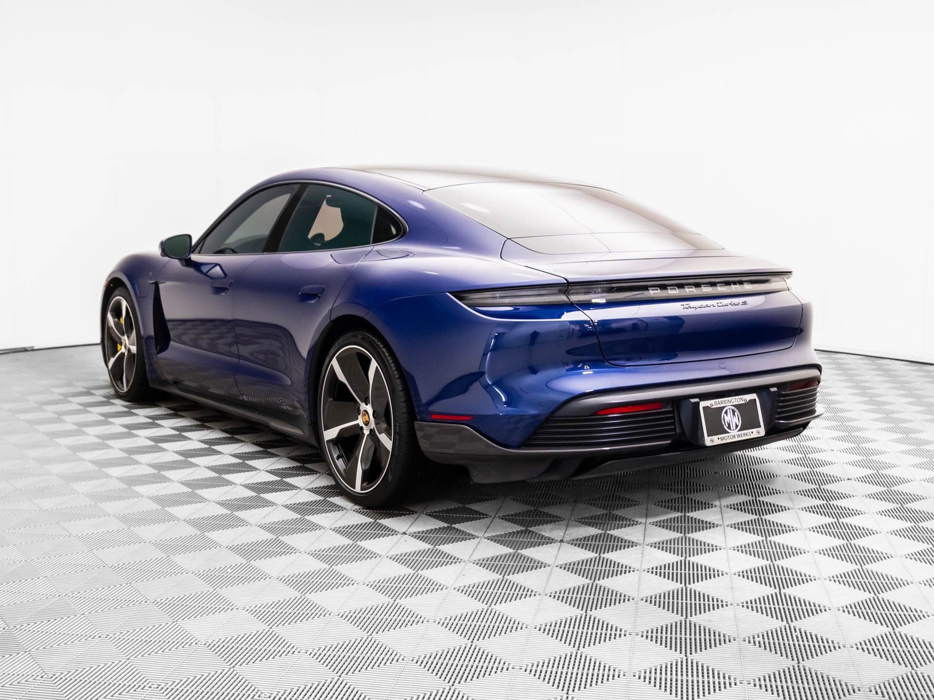 Used 2021 Porsche Taycan Turbo S image 3