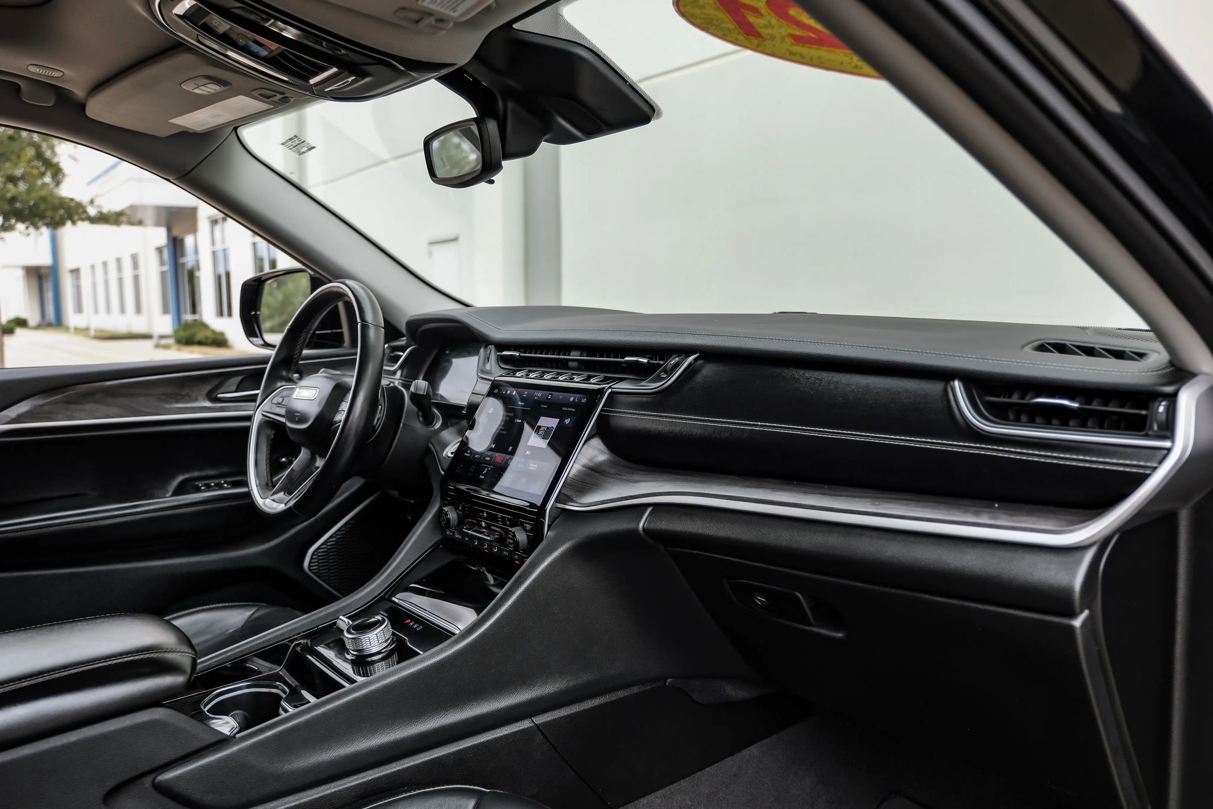 Used 2021 Jeep Grand Cherokee L Limited w/ Trailer Tow Group (B) image 14