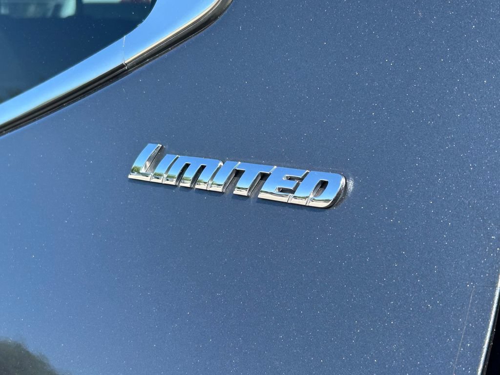 Used 2023 Toyota Tundra Limited AWD/4WD image 15