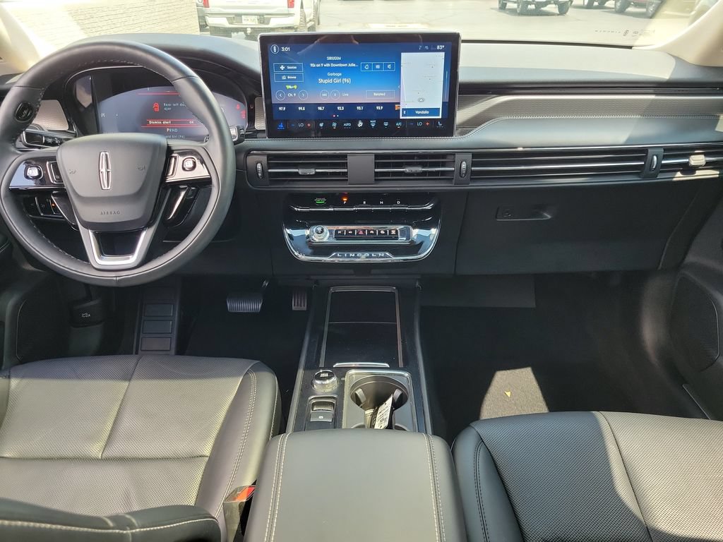 Certified 2023 Lincoln Corsair Reserve w/ Equipment Group 201A AWD/4WD image 11