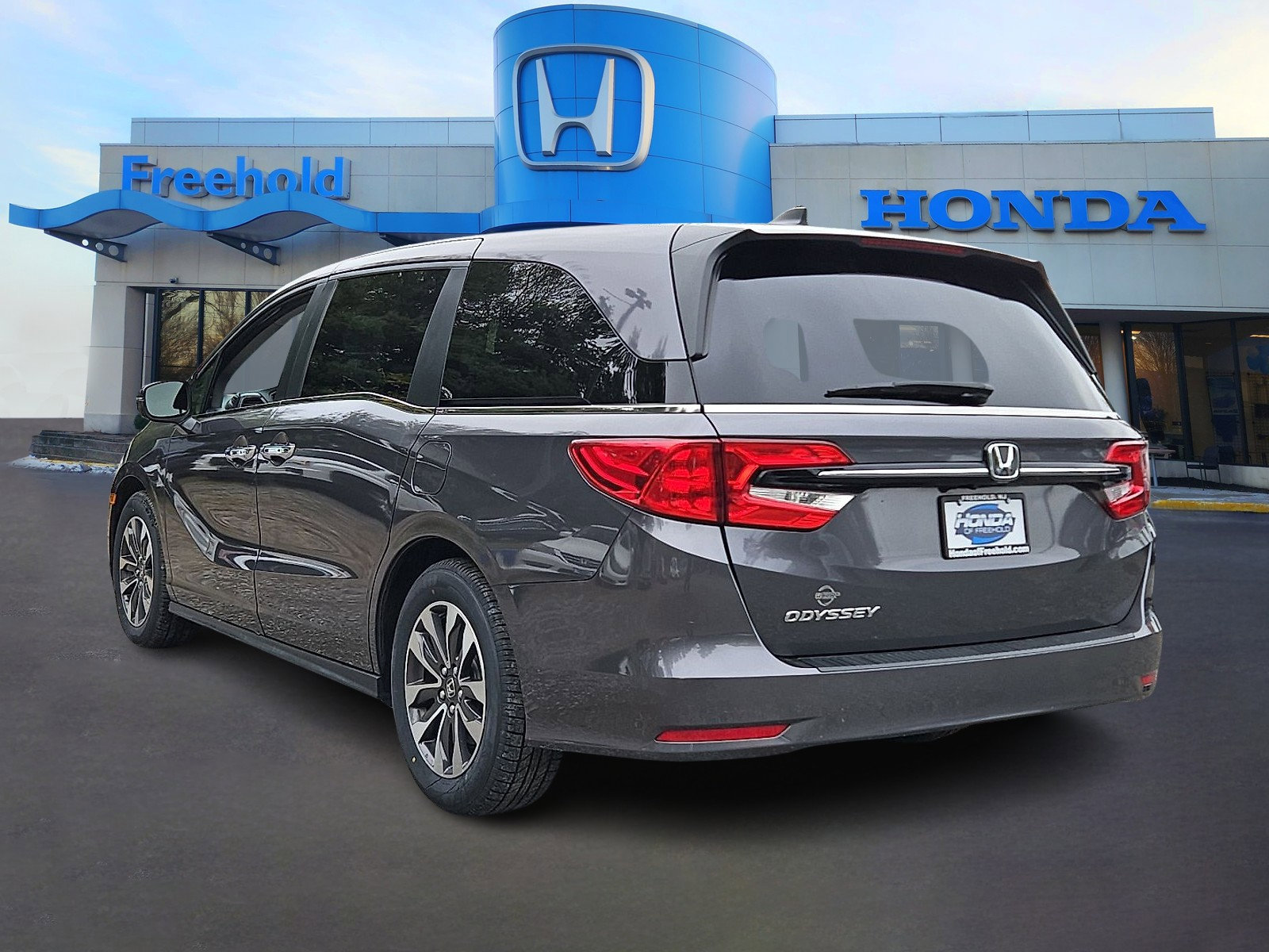 Used 2023 Honda Odyssey EX-L image 5