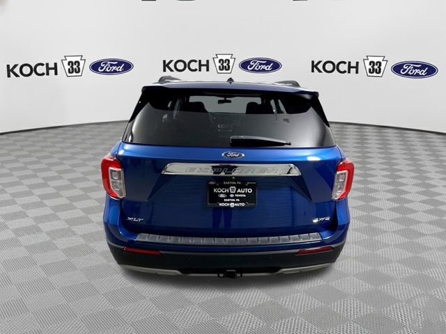 Used 2021 Ford Explorer XLT w/ Equipment Group 202A image 7