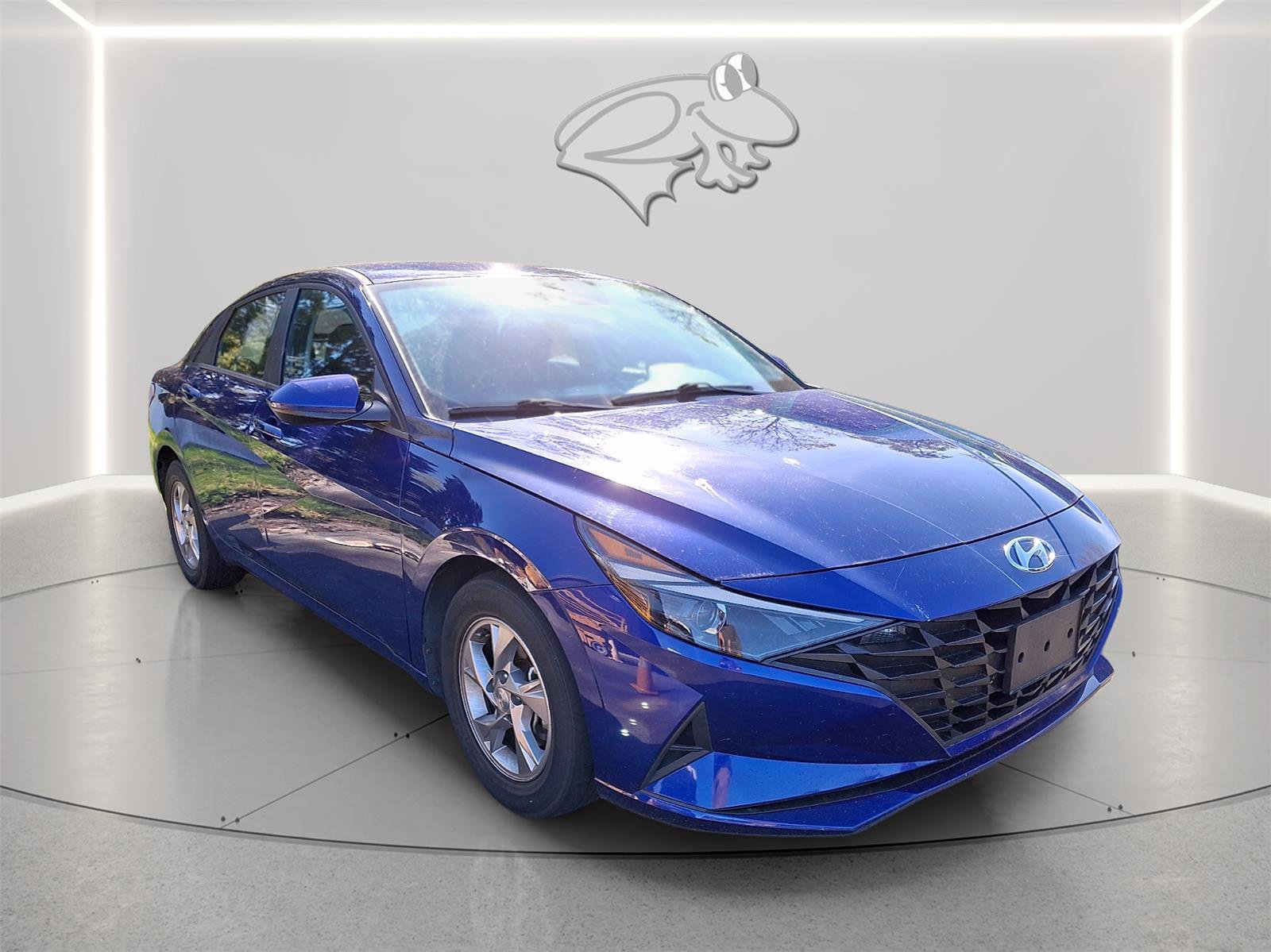 Used 2021 Hyundai Elantra SE FWD image 5