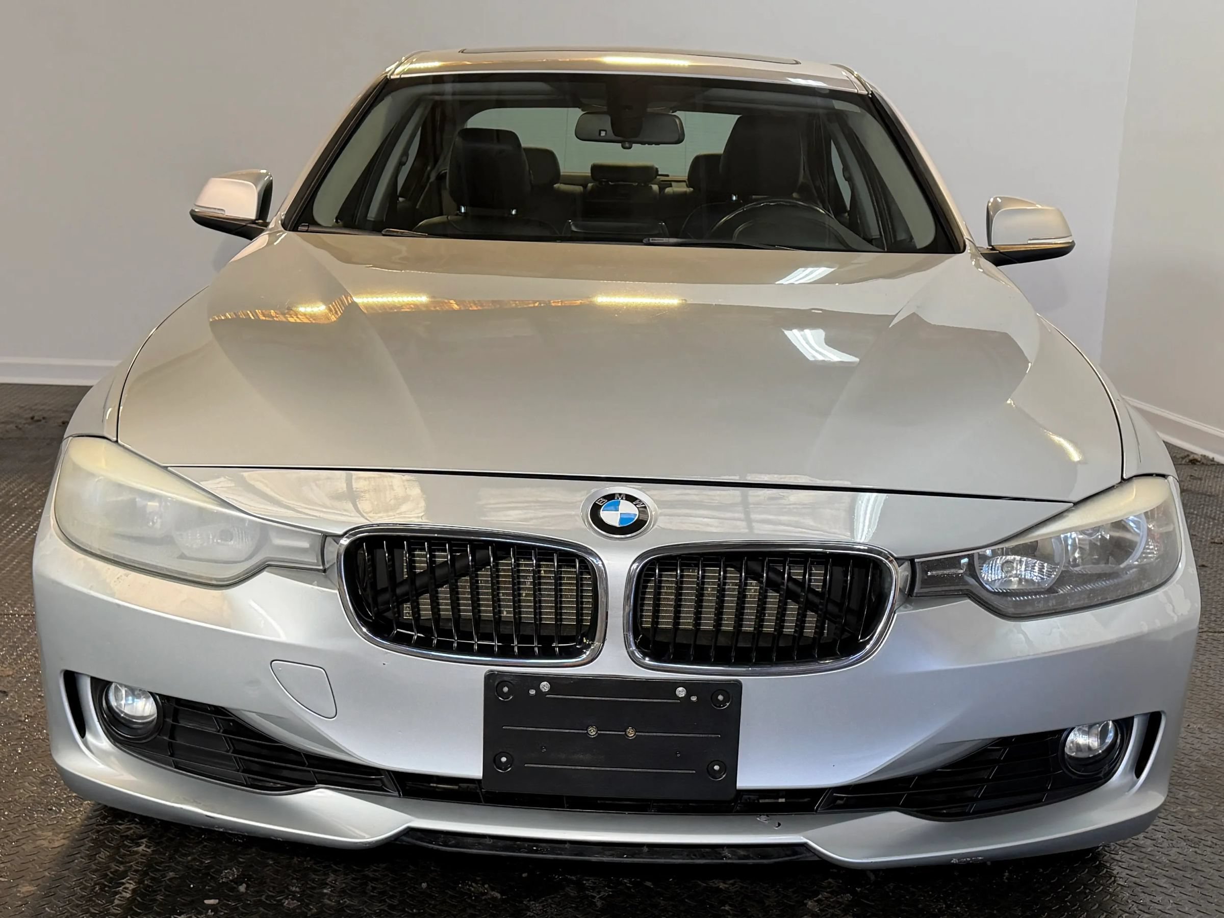 Used 2012 BMW 328i Sedan RWD image 3