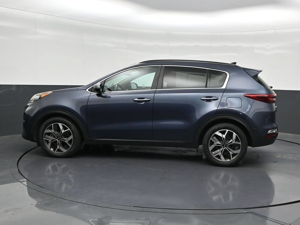 Used 2020 Kia Sportage EX w/ EX Technology Package FWD image 2