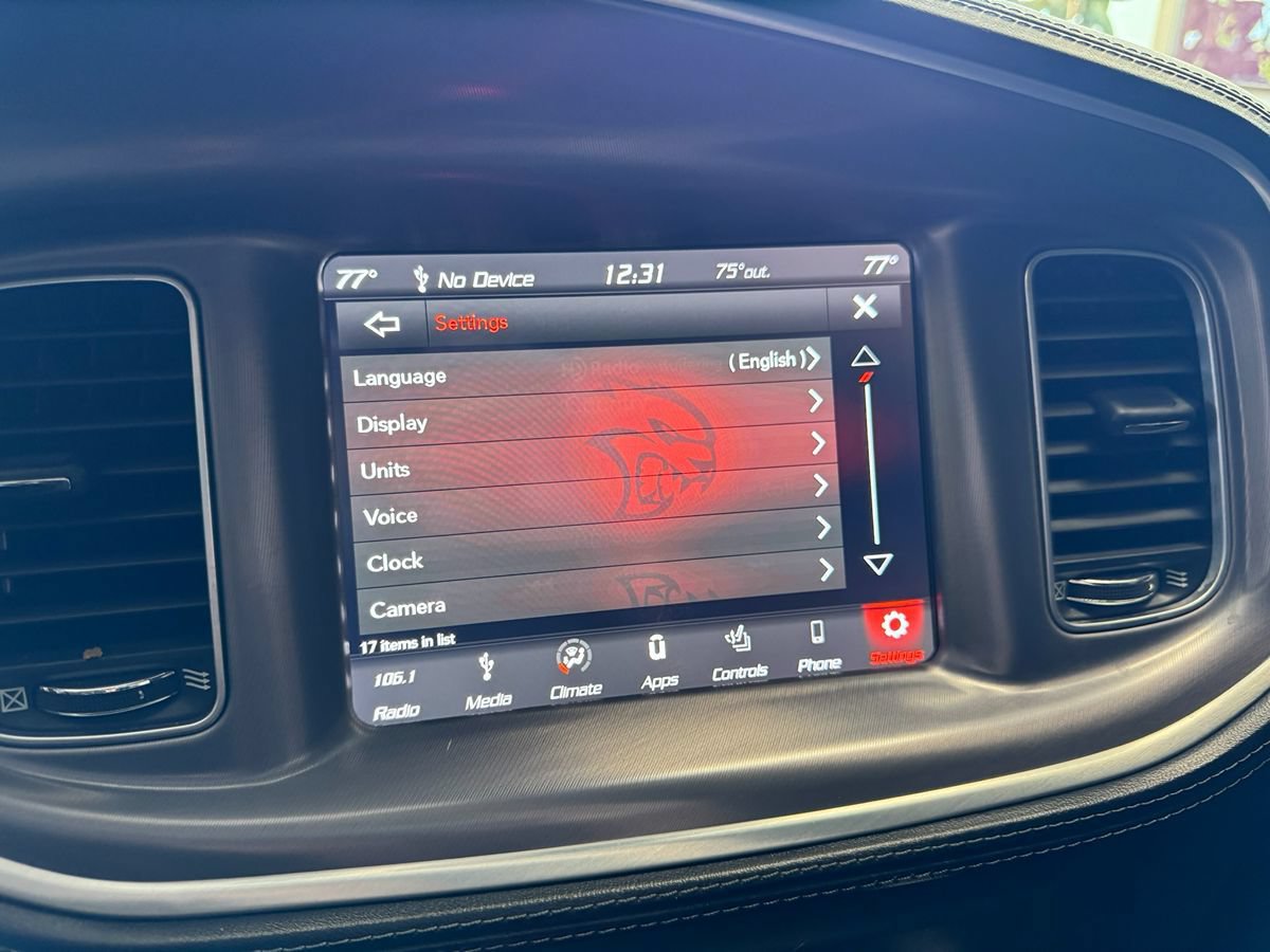 Used 2019 Dodge Charger Scat Pack w/ Dynamics Package RWD image 31
