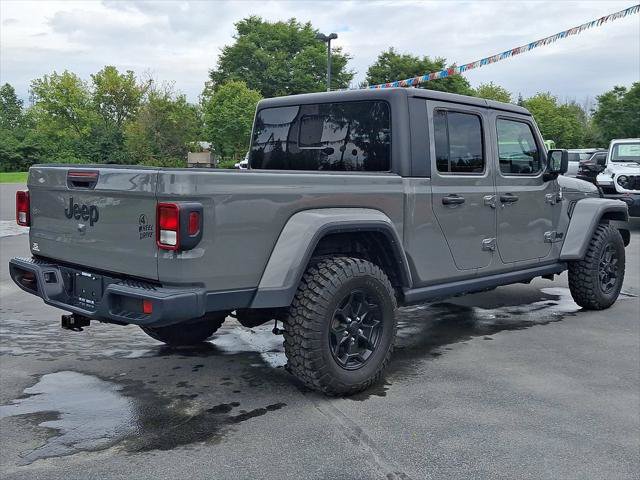 Certified 2022 Jeep Gladiator Overland AWD/4WD image 6
