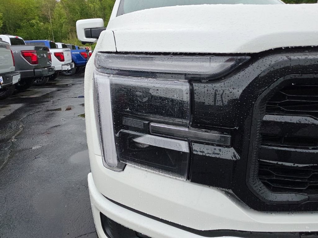 New 2026 Ford F150 Lariat w/ Equipment Group 502A High AWD/4WD image 9