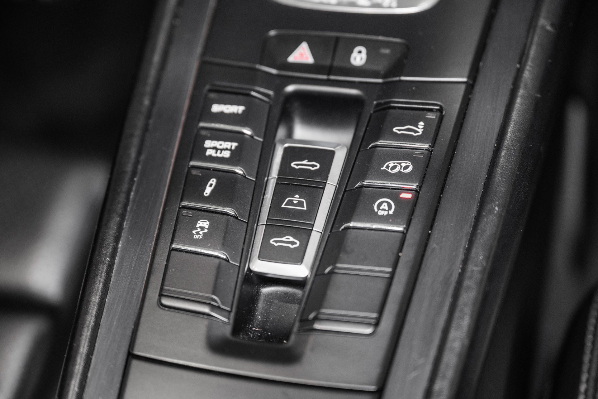 Used 2016 Porsche 911 Carrera GTS image 41